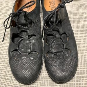 Portofino Black Ladies Size 41